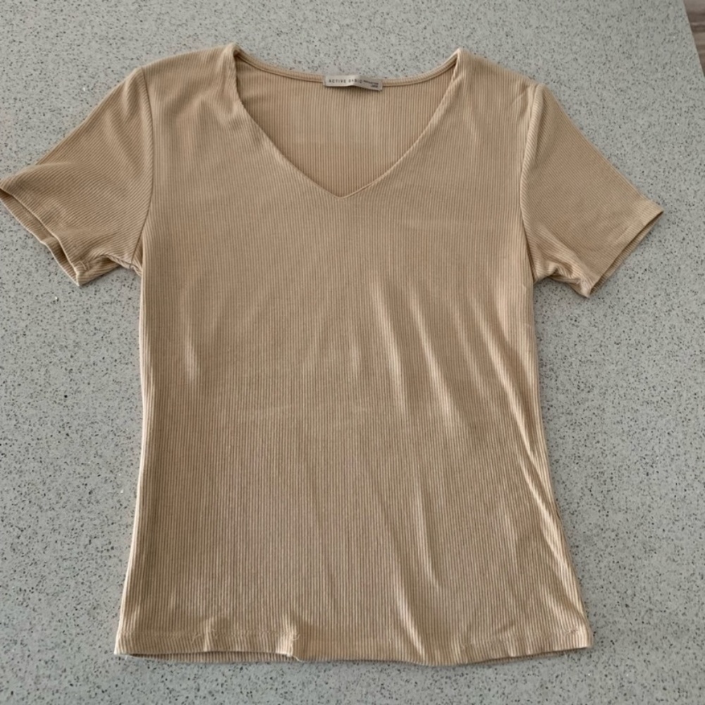 Active USA top